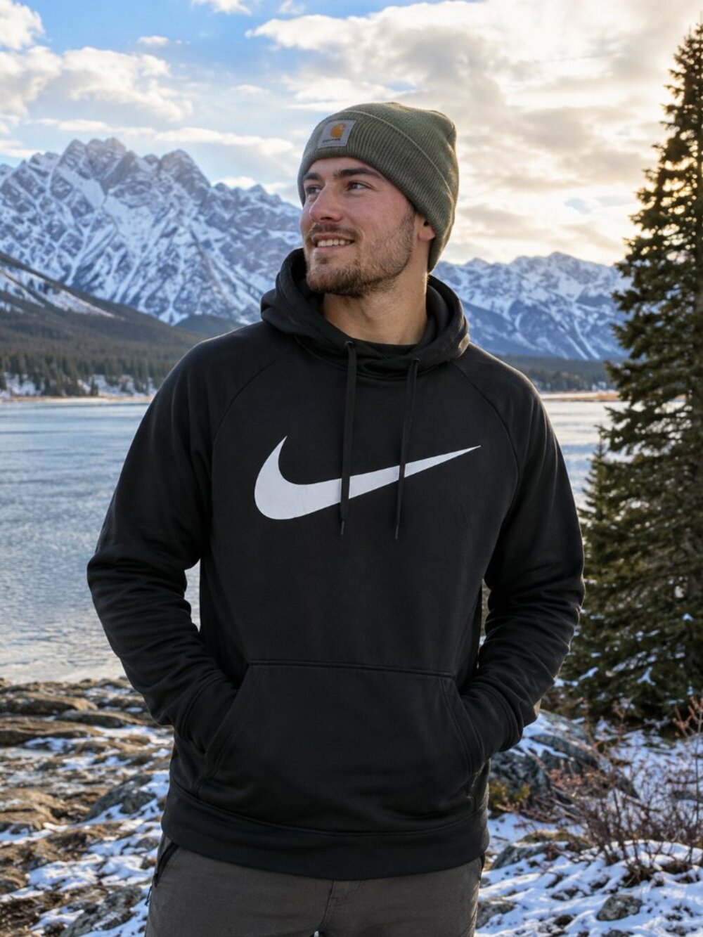 Nike Therma Hoodie Black Pullover Sweatshirt Size L Athletic Fleece